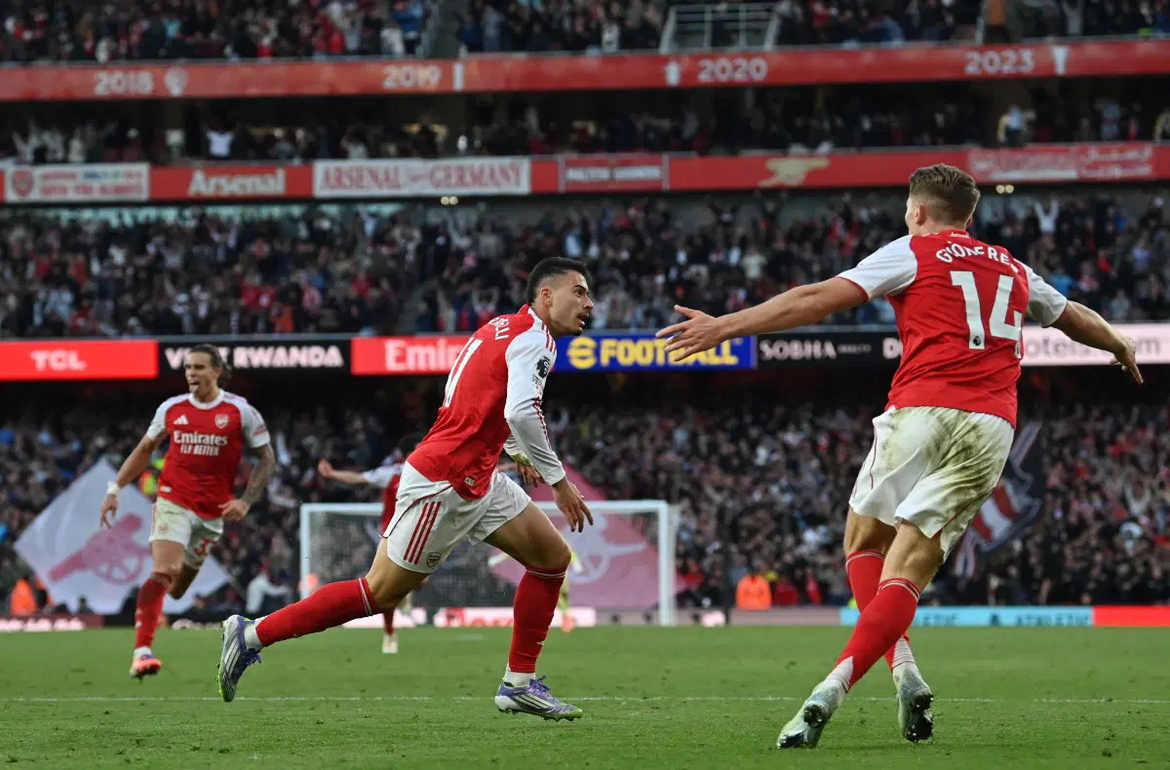Martinelli’s Late Goal Secures Arsenal 1-1 Draw Against Man City