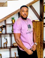 Unscripted on-set incident